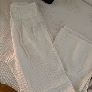 Abercrombie & Fitch White Gauzy beach Pants